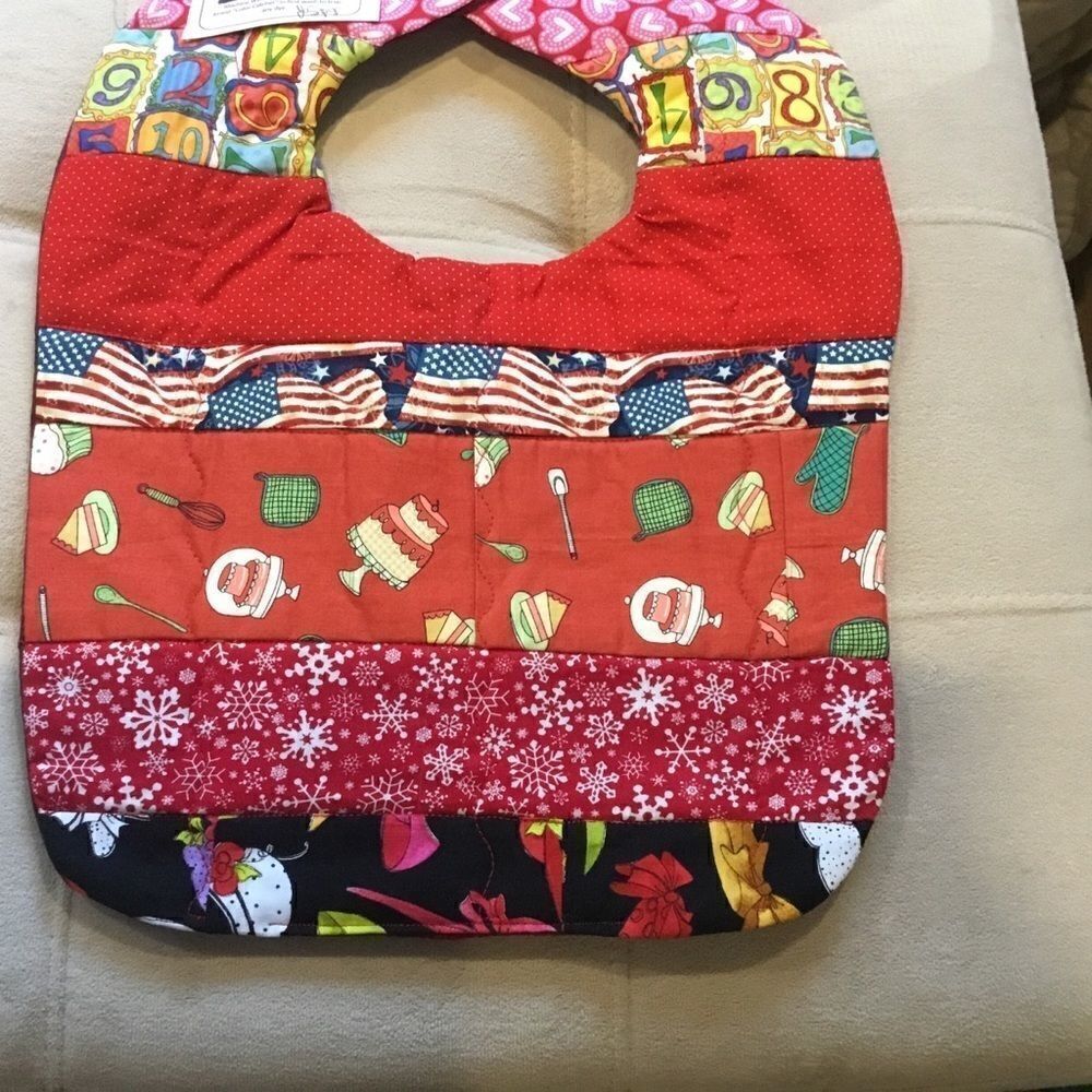 3/$25 or $12 ea. NWT I Spy Hand Crafted Quilted Reversible Baby Bib